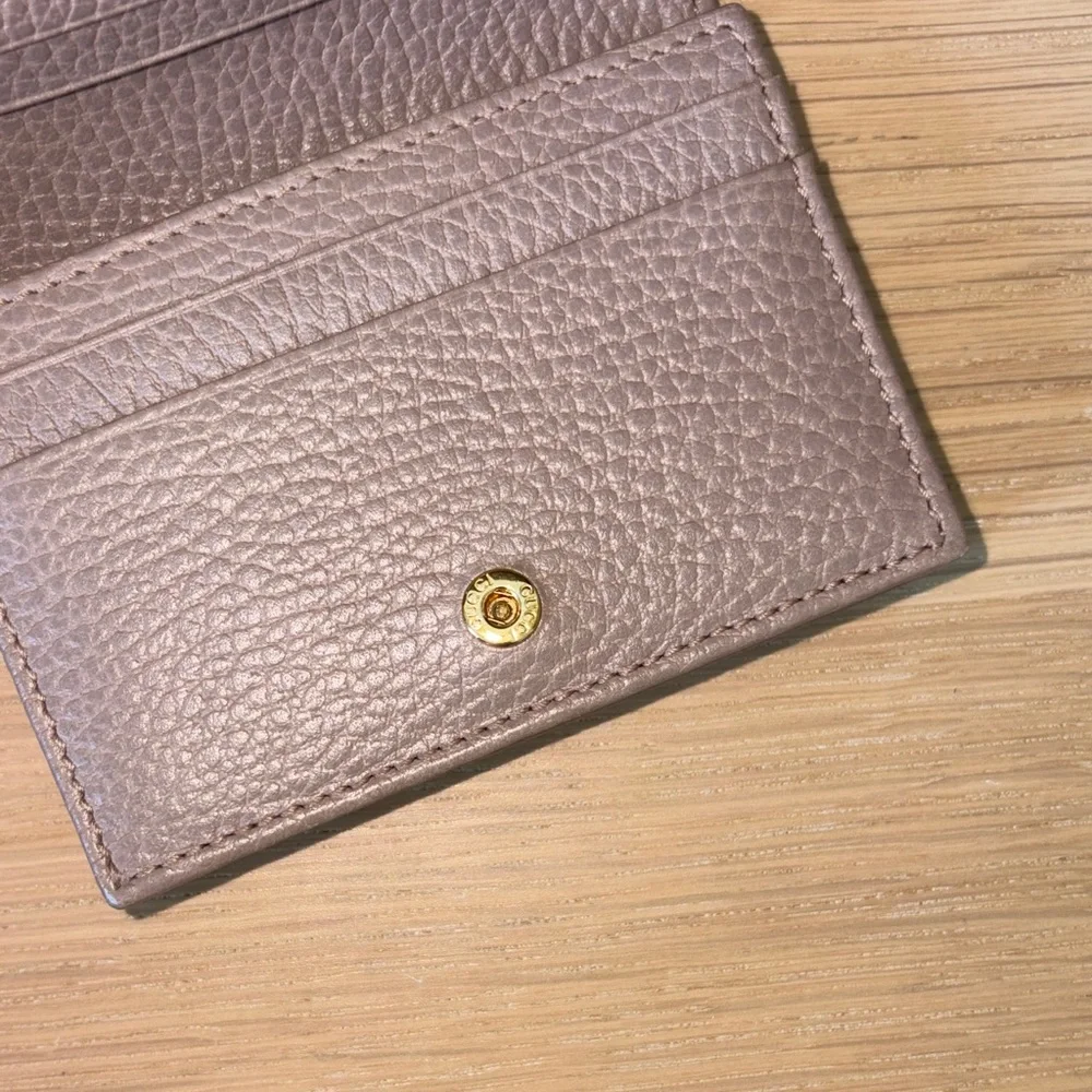 Gucci excellent except
